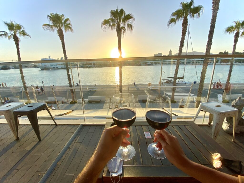 Atlantis Sunset Lounge - que ver en malaga