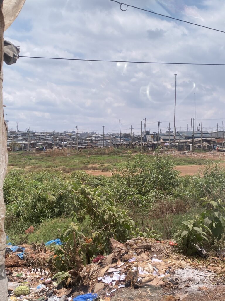 Entrando a Kibera