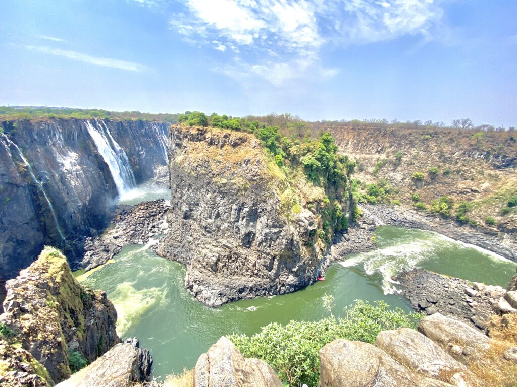 Boiling pot - Visitar la Cataratas Victoria