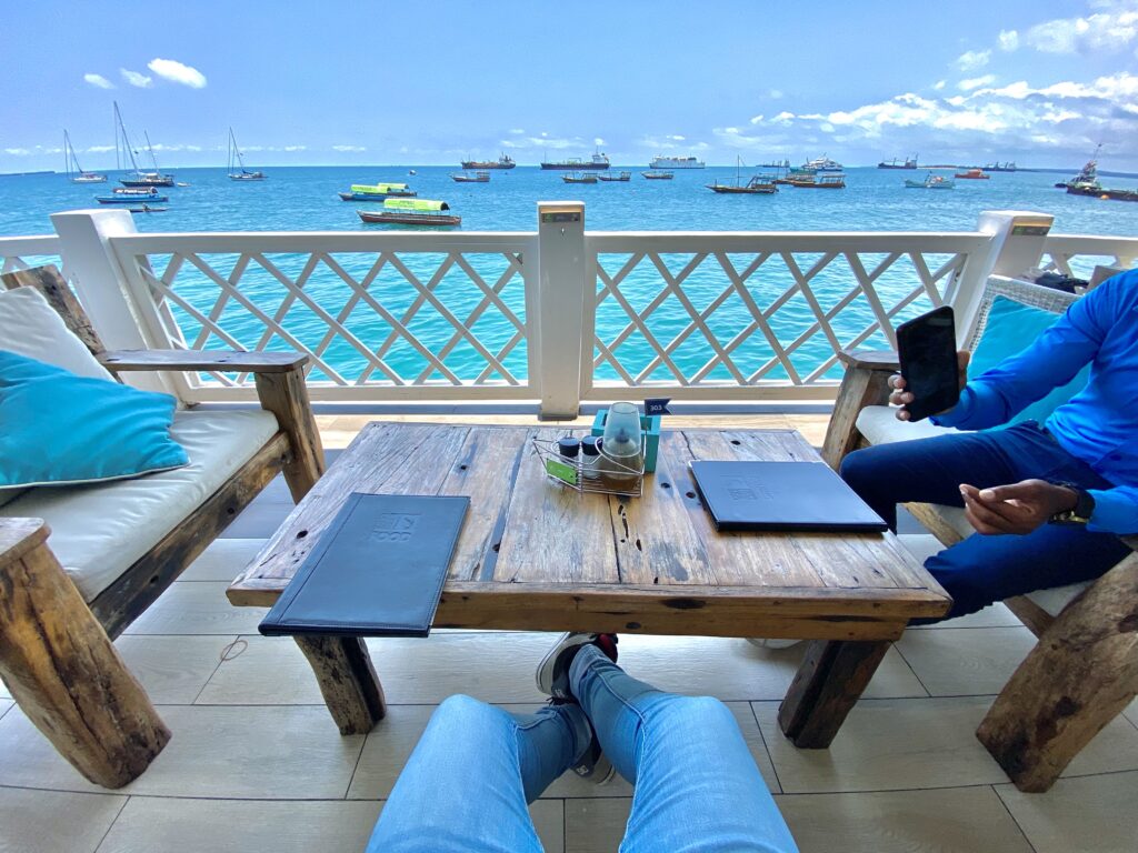 El Restaurante Flotante - Que ver en Stone Town