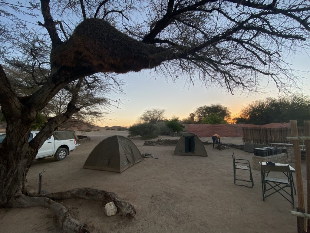Carpa en el Desierto de Namibia