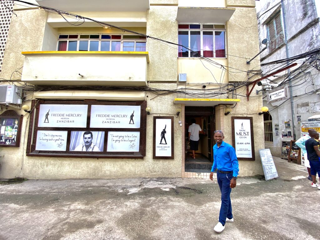 Kenyata Road y la Casa de Freddie Mercury