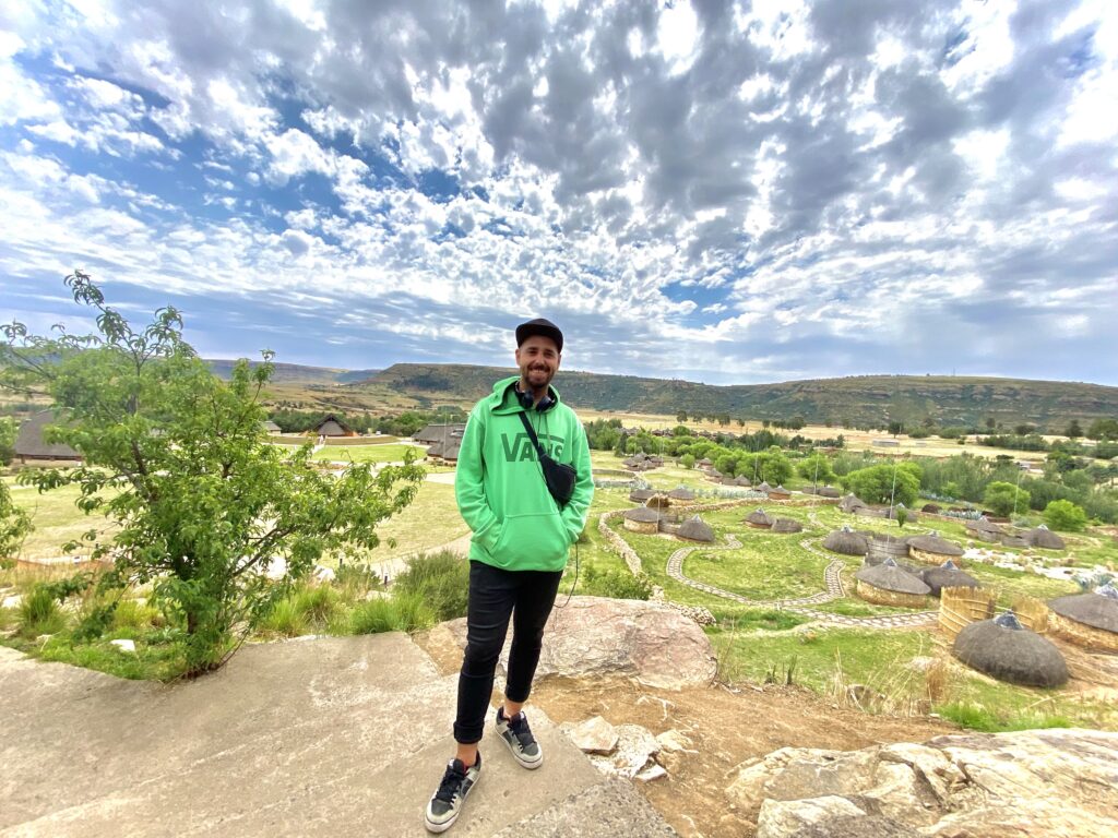 Thaba Bosiu Cultural Village - donde queda Lesotho