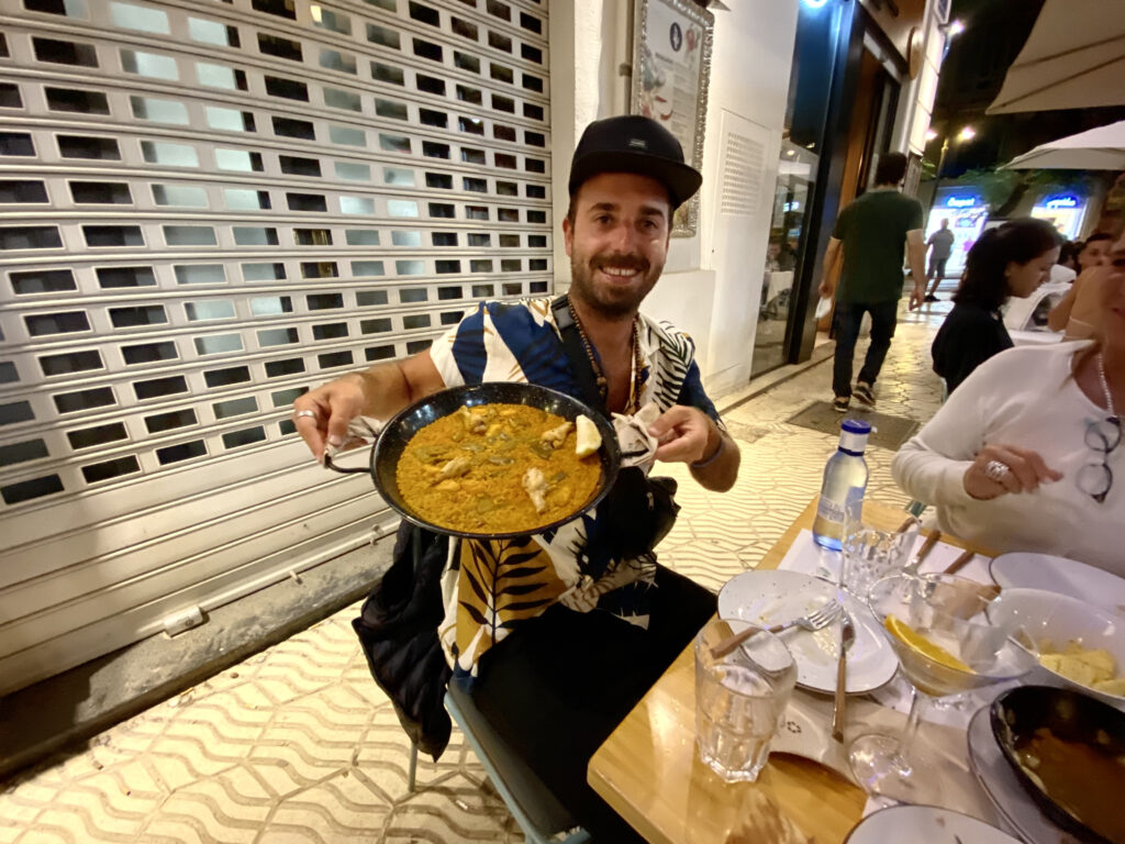 Paella Valenciana - que comer en valencia