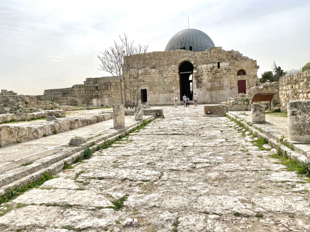 Palacio de Omeya - la capital de jordania