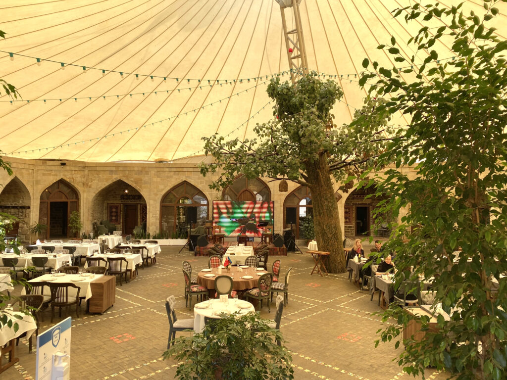 Han Restaurant - donde comer en Bakú