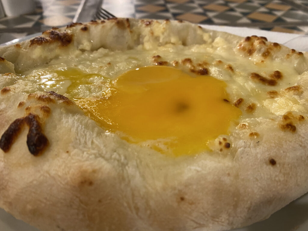 Kachapuri - que comer en georgia