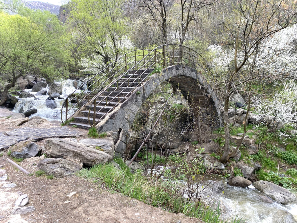 Monasterio de Geghard Armenia