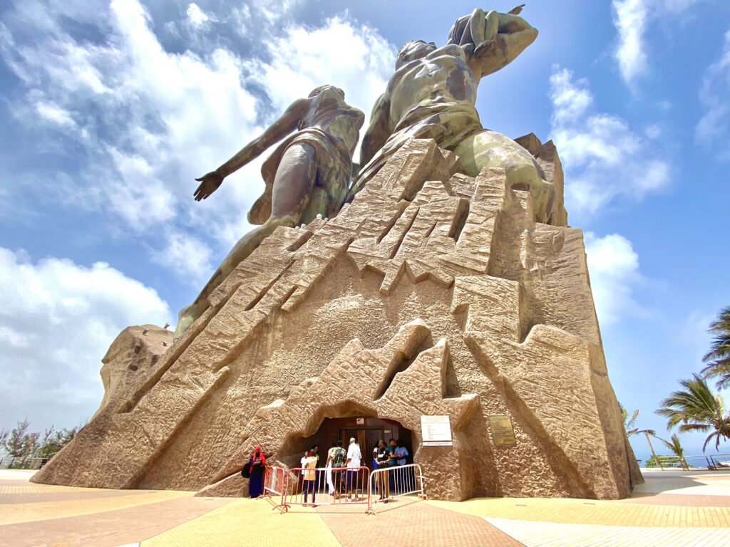 Monumento al Renacimiento Africano - que ver en dakar