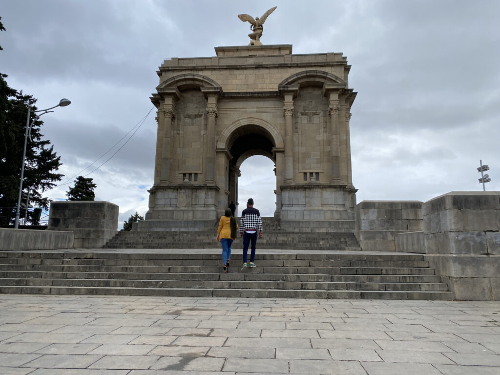 Monumento a los Muertos