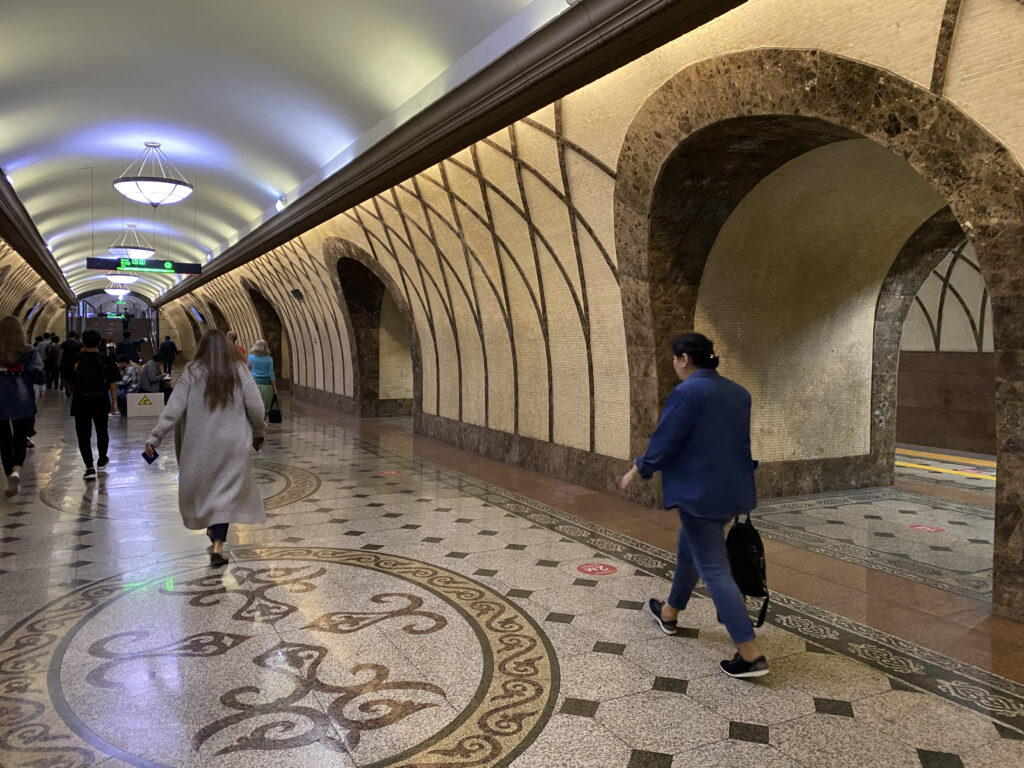 Estación de Metro de Almaty