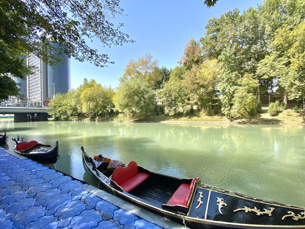 Anhor Cruise - Que hacer en Tashkent góndolas