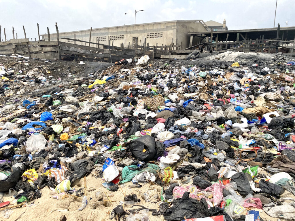 Basural de Jamestown - Ghana