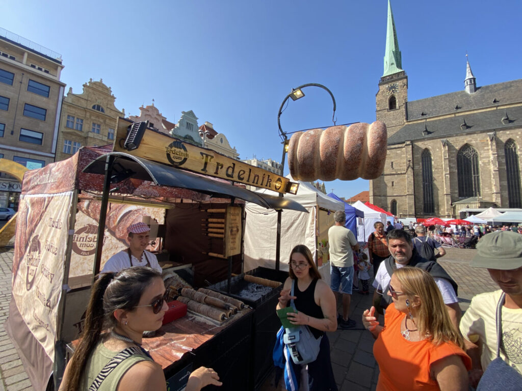 Que hacer en República Checa - Plaza central de Pisen